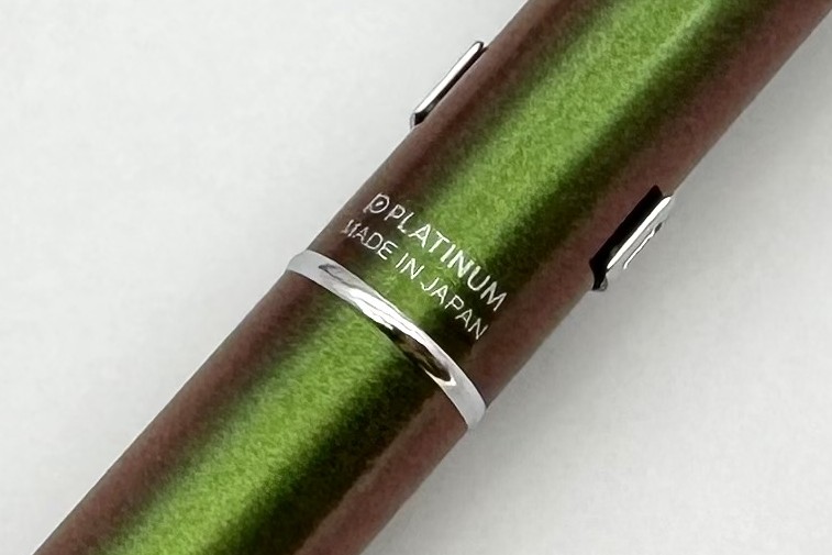 PlatinumCuridasStoneSpheneGreenRetractableFP_F